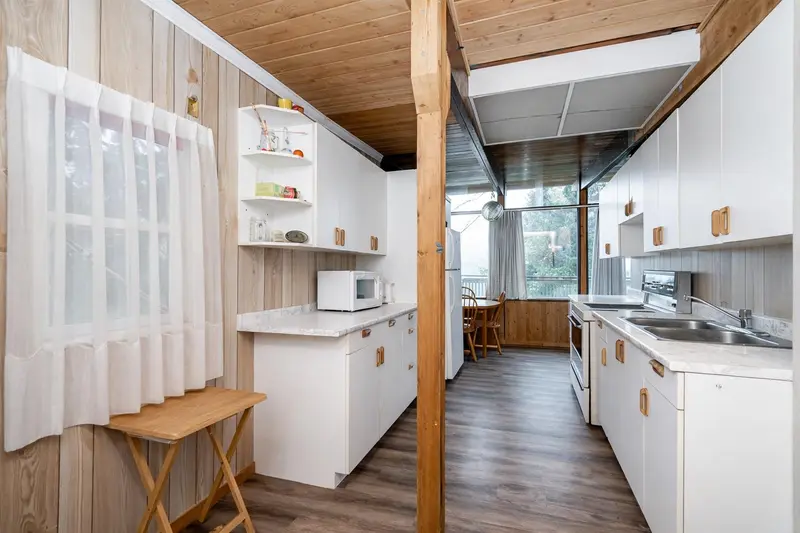 44240 BAYVIEW ROAD - photo 4 of 25