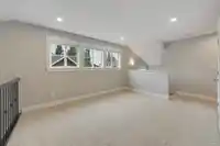 42 2453 163 STREET - thumbnail 31