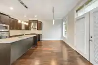42 2453 163 STREET - thumbnail 6