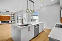 16632 18A AVENUE - thumbnail 12