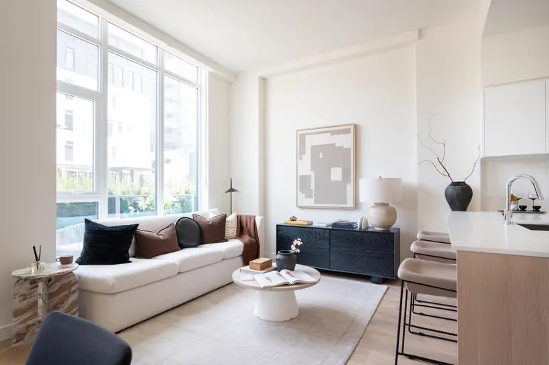 101 308 ALDERSON AVENUE - photo 4 of 9