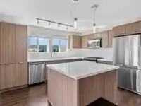 319 3323 151 STREET - thumbnail 2