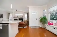 15752 23B AVENUE - thumbnail 9