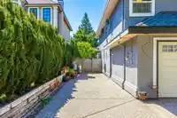12606 20 AVENUE - thumbnail 2