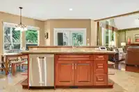 2052 128A STREET - thumbnail 13