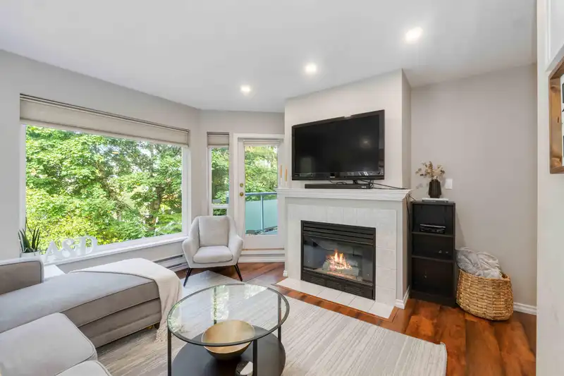 207 2855 152 STREET - photo 3 of 26