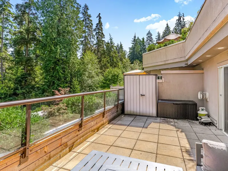 305 1500 OSTLER COURT - photo 4 of 25