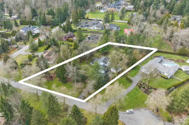 2045 181 STREET - photo 1 of 38