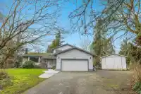 2045 181 STREET - thumbnail 3