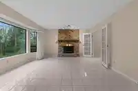 2045 181 STREET - thumbnail 7