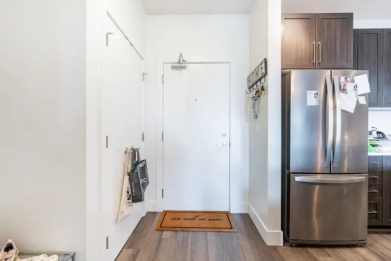 303 2960 151 STREET - photo 2 of 19