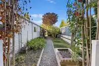 76 1840 160 STREET - thumbnail 15