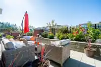 202 2950 KING GEORGE BOULEVARD - thumbnail 1