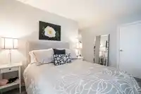 202 2950 KING GEORGE BOULEVARD - thumbnail 17