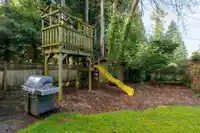 2461 124TH STREET - thumbnail 37