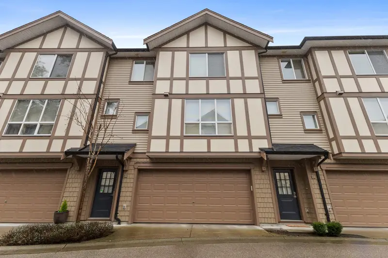 32 7848 209 STREET - photo 4 of 25