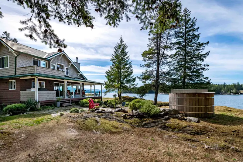 DL6129 NELSON ISLAND - photo 4 of 25