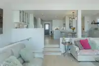 15365 VICTORIA AVENUE - thumbnail 4