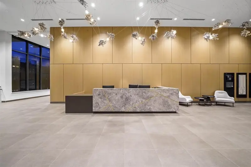 2503 6699 DUNBLANE AVENUE - photo 2 of 25