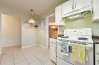 305 1521 BLACKWOOD STREET - thumbnail 11