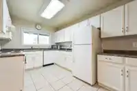 305 1521 BLACKWOOD STREET - thumbnail 12