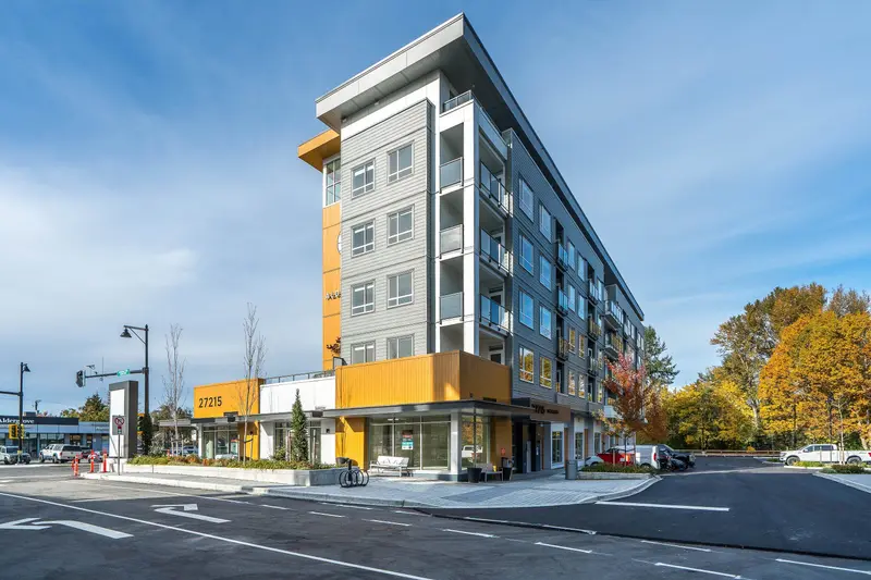 401 27215 ALDERGROVE TOWN CENTRE DRIVE - photo 1 of 25