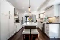 1429 133A STREET - thumbnail 7