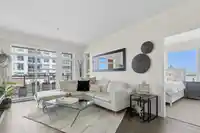 310 1420 JOHNSTON ROAD - thumbnail 4
