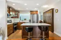 306 15357 17A AVENUE - thumbnail 11