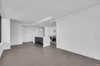 810 1588 JOHNSTON ROAD - thumbnail 20