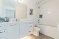 2204 1588 JOHNSTON ROAD - thumbnail 21