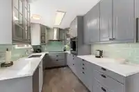 10 2345 CRANLEY DRIVE - thumbnail 7
