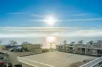 603 14955 VICTORIA AVENUE - thumbnail 1