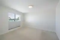 603 14955 VICTORIA AVENUE - thumbnail 14