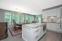 302 1975 154 STREET - thumbnail 4
