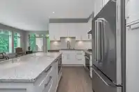 302 1975 154 STREET - thumbnail 5