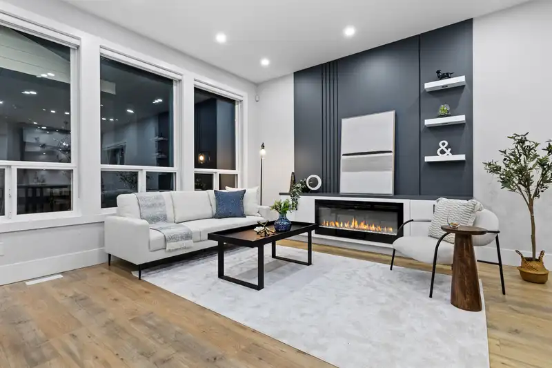 16717 15A AVENUE - photo 4 of 35
