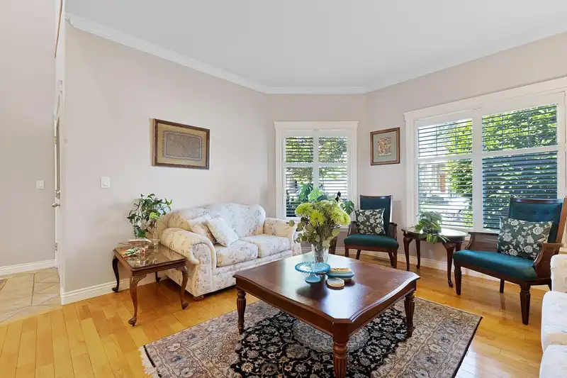 3558 149A STREET - photo 3 of 31