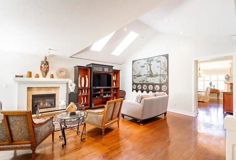 51 15450 ROSEMARY HEIGHTS CRESCENT - photo 4 of 40