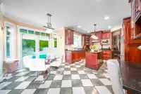 3389 CANTERBURY DRIVE - thumbnail 12