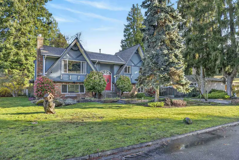 12337 SEACREST DRIVE - photo 2 of 40