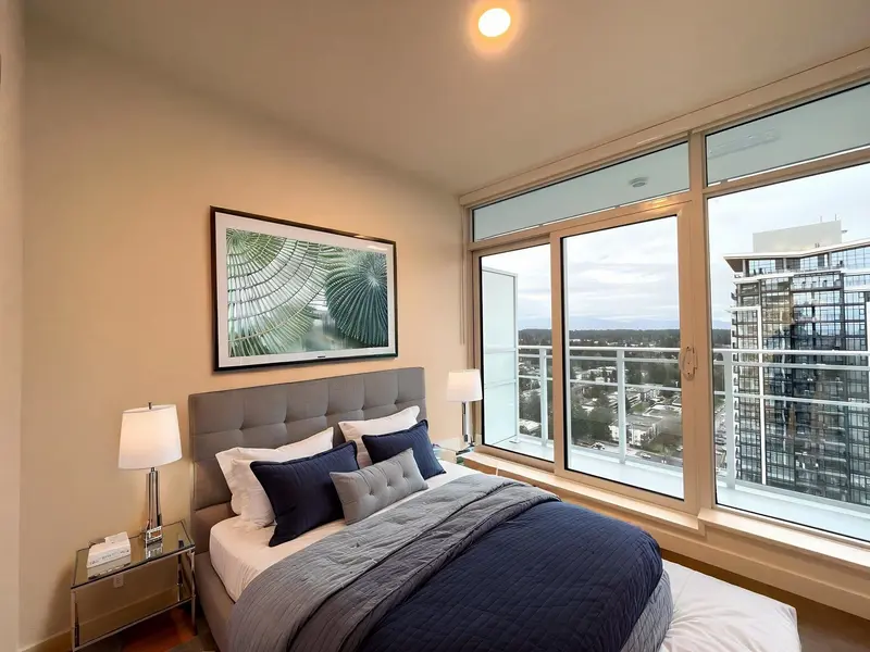 2002 505 NELSON STREET - photo 3 of 17