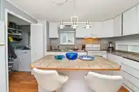69 1840 160 STREET - thumbnail 19