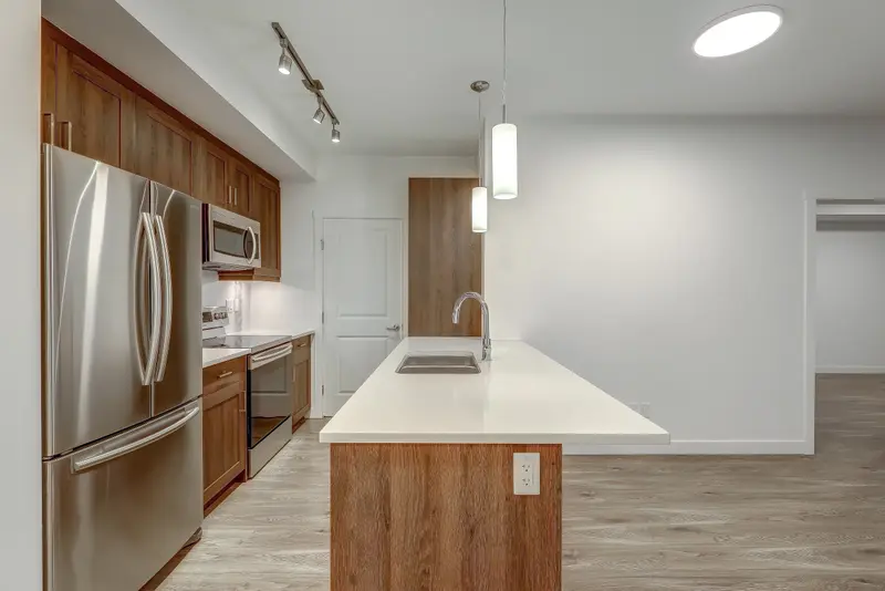 505 20826 72 AVENUE - photo 4 of 25