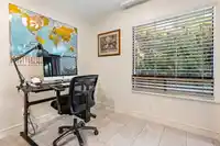 302 1250 MARTIN STREET - thumbnail 28