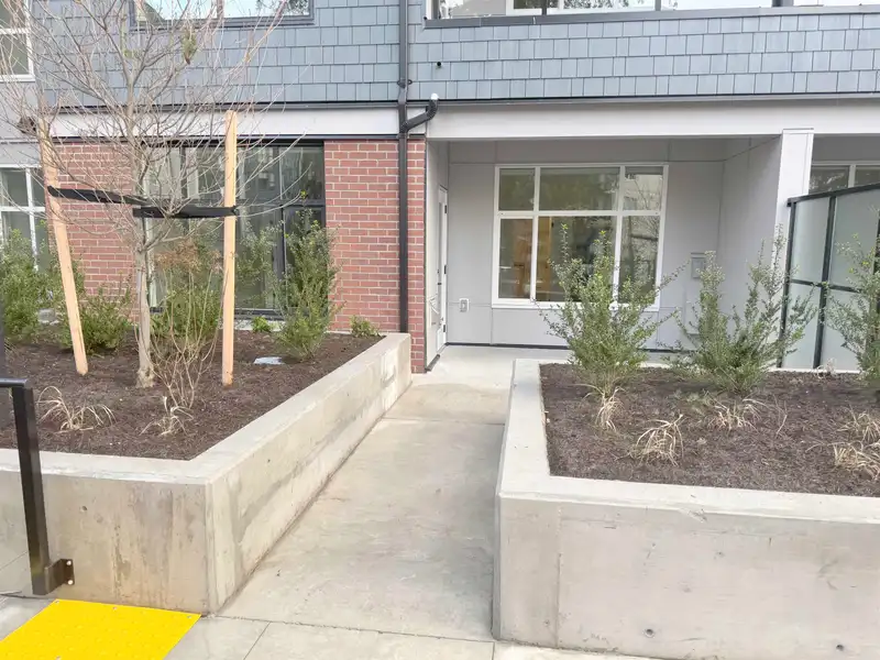 115 3480 146A STREET - photo 4 of 27
