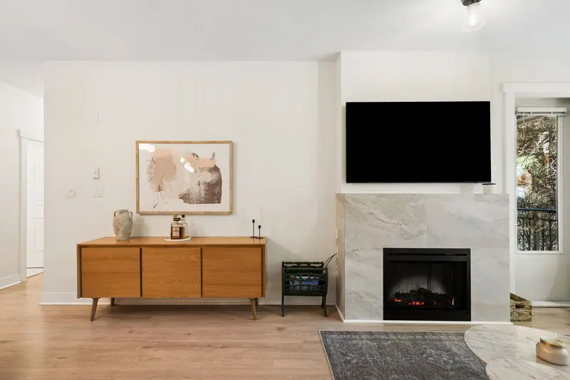 218 1111 E 27TH STREET - photo 1 of 25