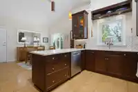 3 1640 140 STREET - thumbnail 10
