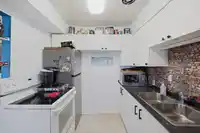 1 1040 PARKER STREET - thumbnail 15