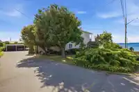 1 1040 PARKER STREET - thumbnail 3